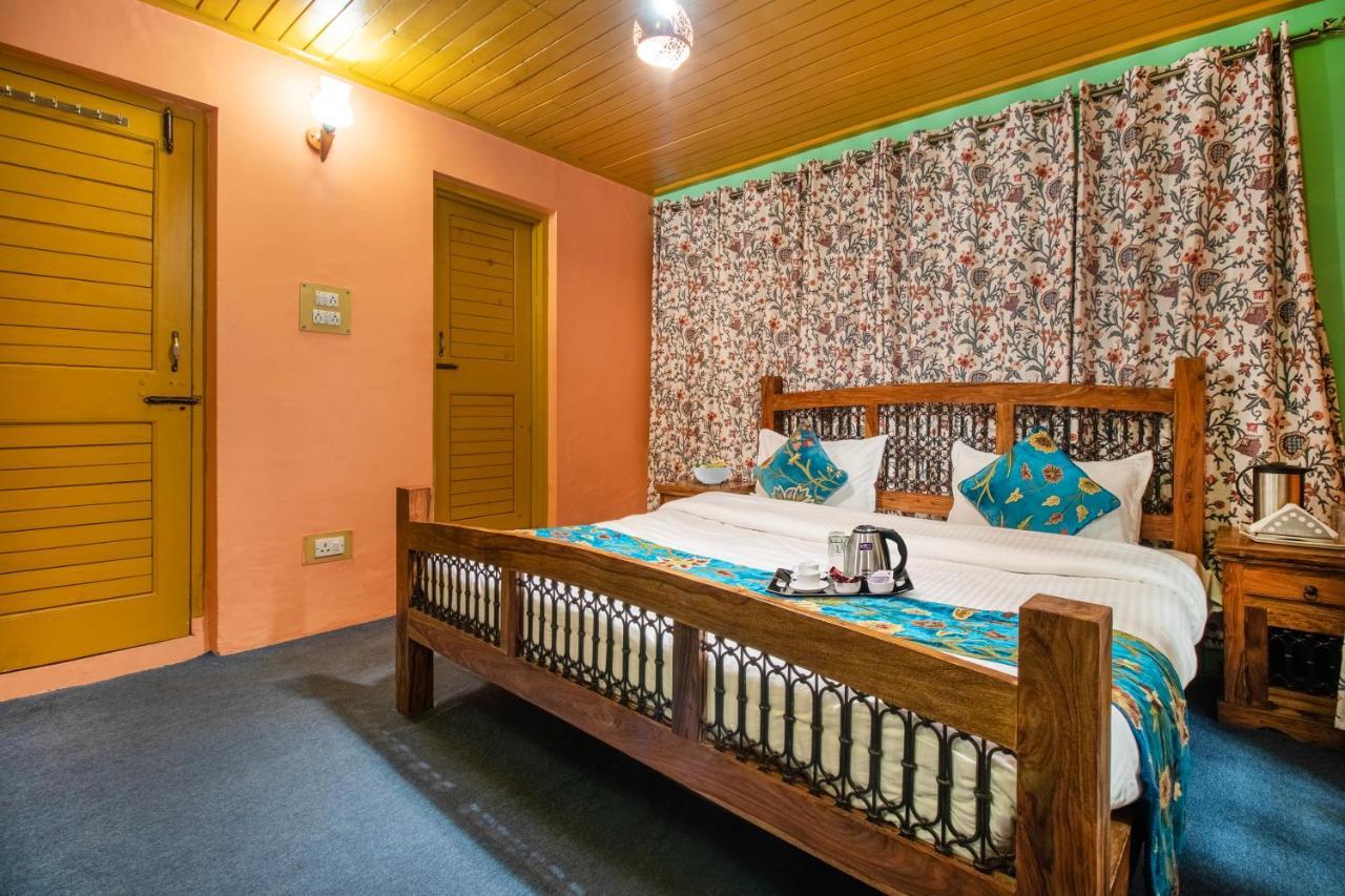 Hotel Little Silver Pahalgām Exterior photo